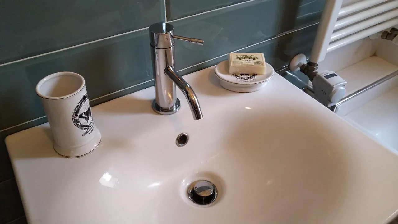 La Tua Casa In Centro Imperia Apartment