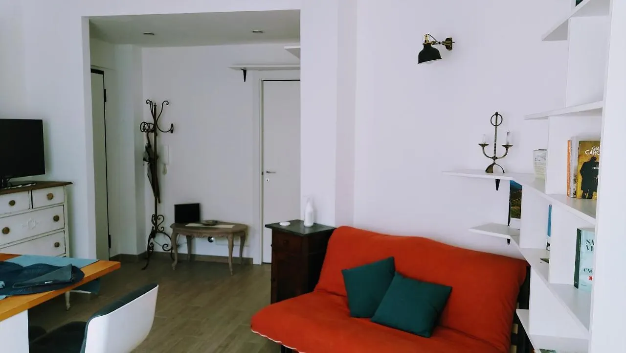 La Tua Casa In Centro Imperia Apartment Italy