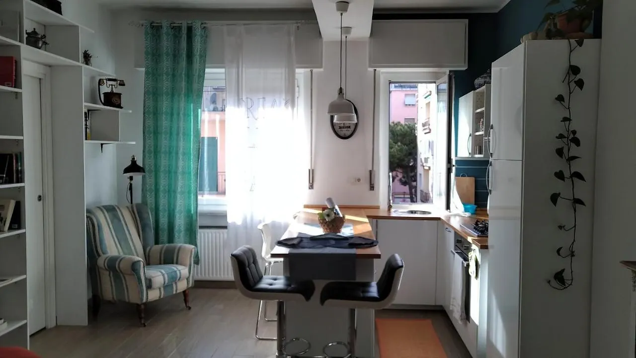 La Tua Casa In Centro Imperia Apartment 0*,